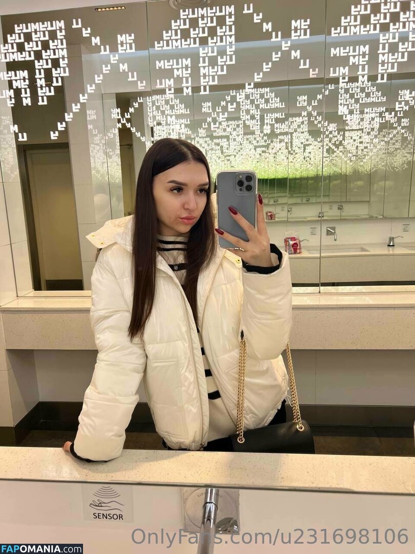 itsbrittneybxtch_ / u231698106 Nu OnlyFans  Photo fuitée #17