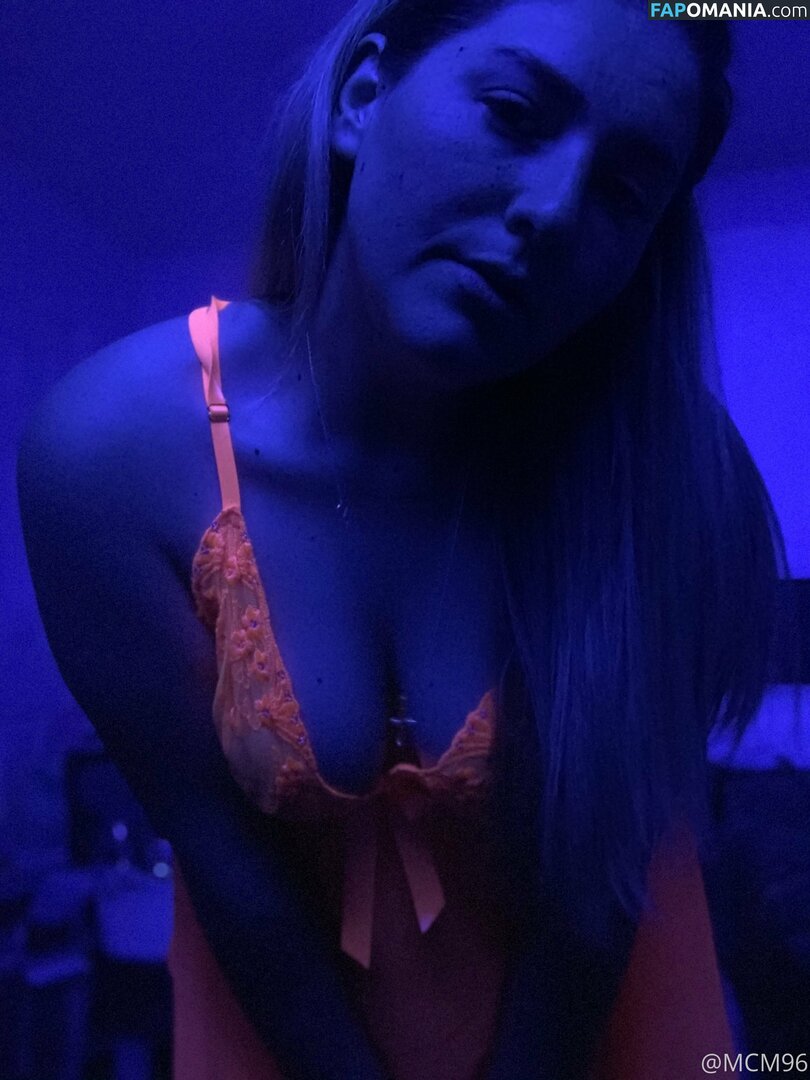 fb_0296 / u81165928 Nu OnlyFans  Photo fuitée #15