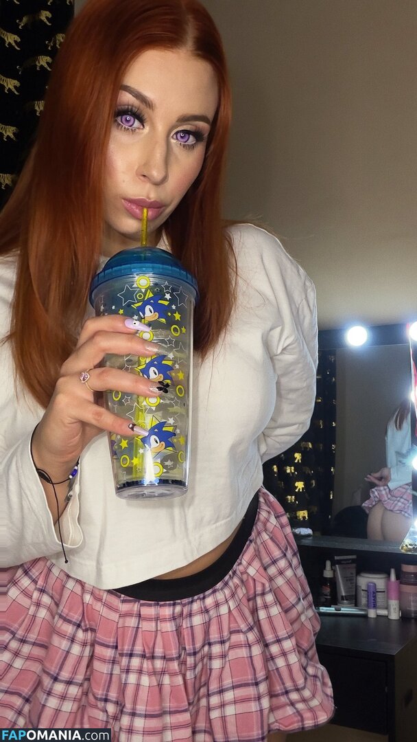Aleksandra Majewska / Ultrafioletova / kittysxo Nu OnlyFans  Photo fuitée #11