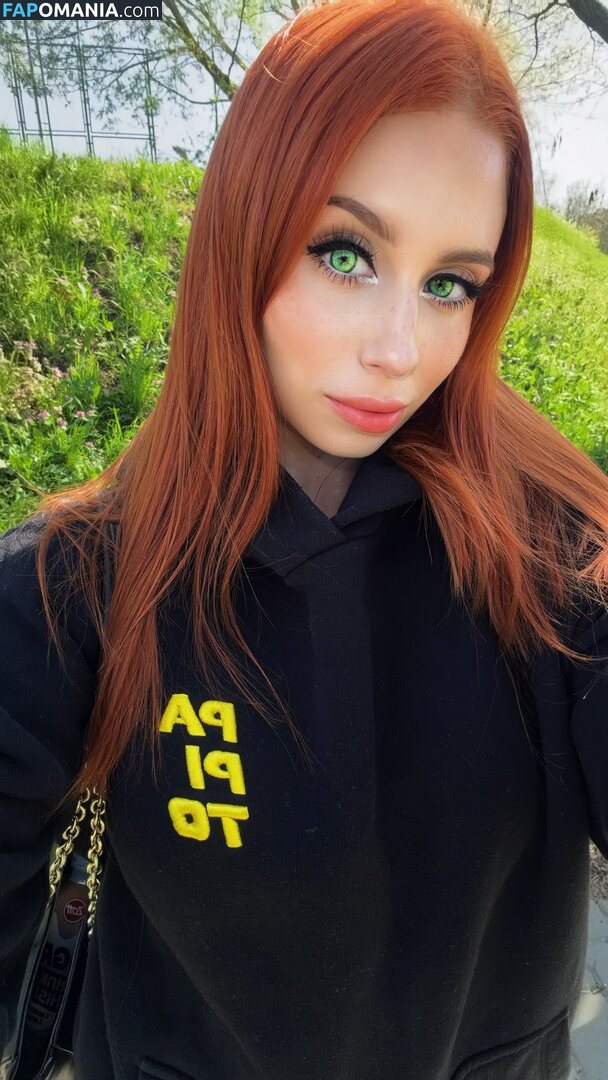 Aleksandra Majewska / Ultrafioletova / kittysxo Nu OnlyFans  Photo fuitée #12