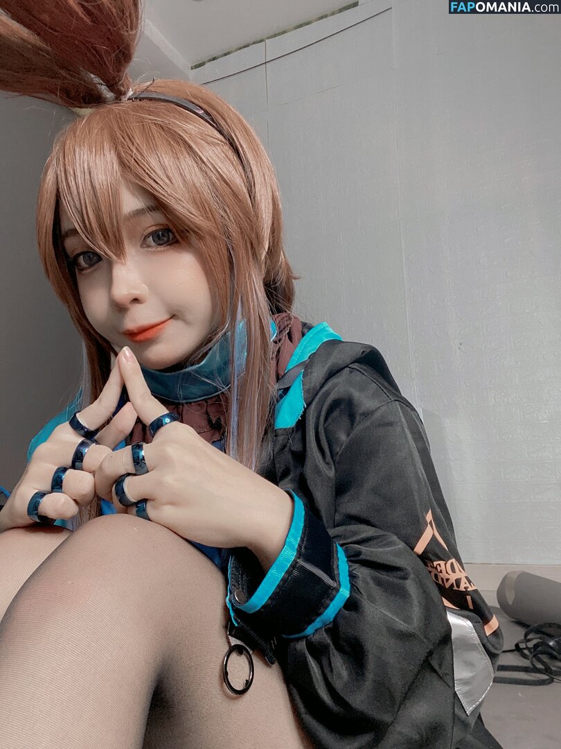 Umeko J / https: / umekoj0910 / umekoj0910_ / umekojcosplayer Nu OnlyFans  Photo fuitée #1607