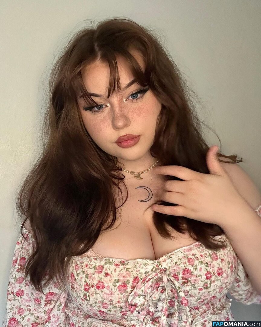 unholyholly Nu OnlyFans  Photo fuitée #1