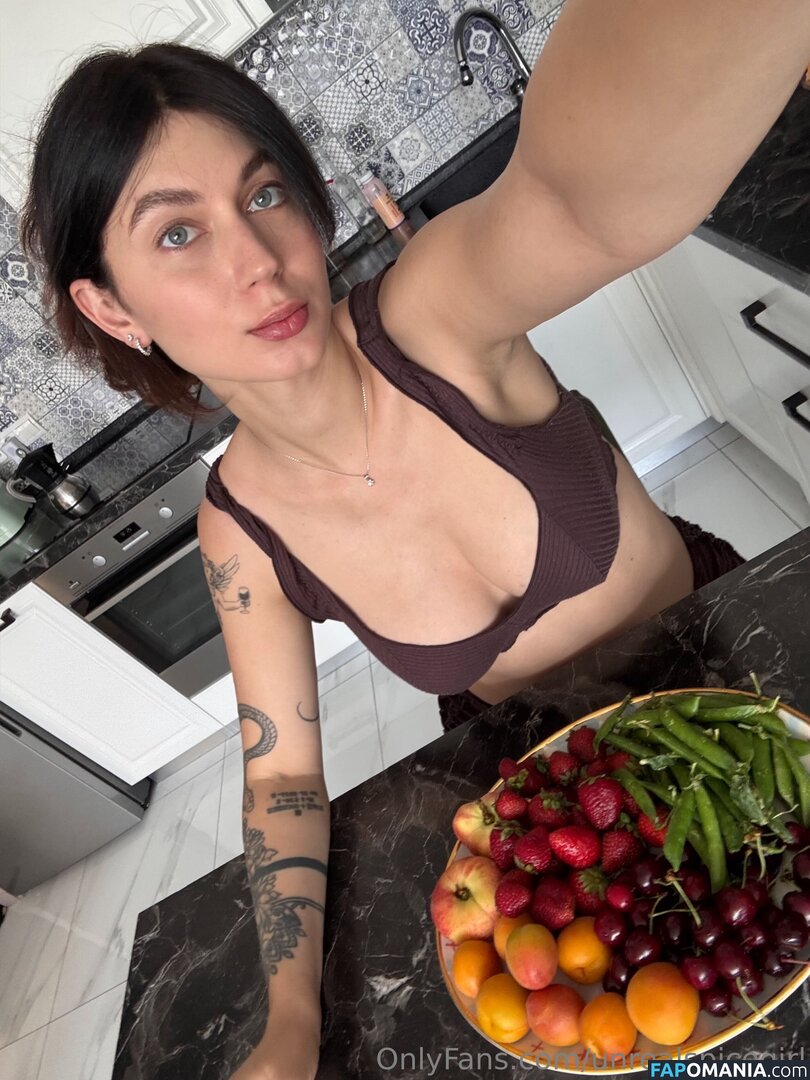 unrealspicegirl Nu OnlyFans  Photo fuitée #8