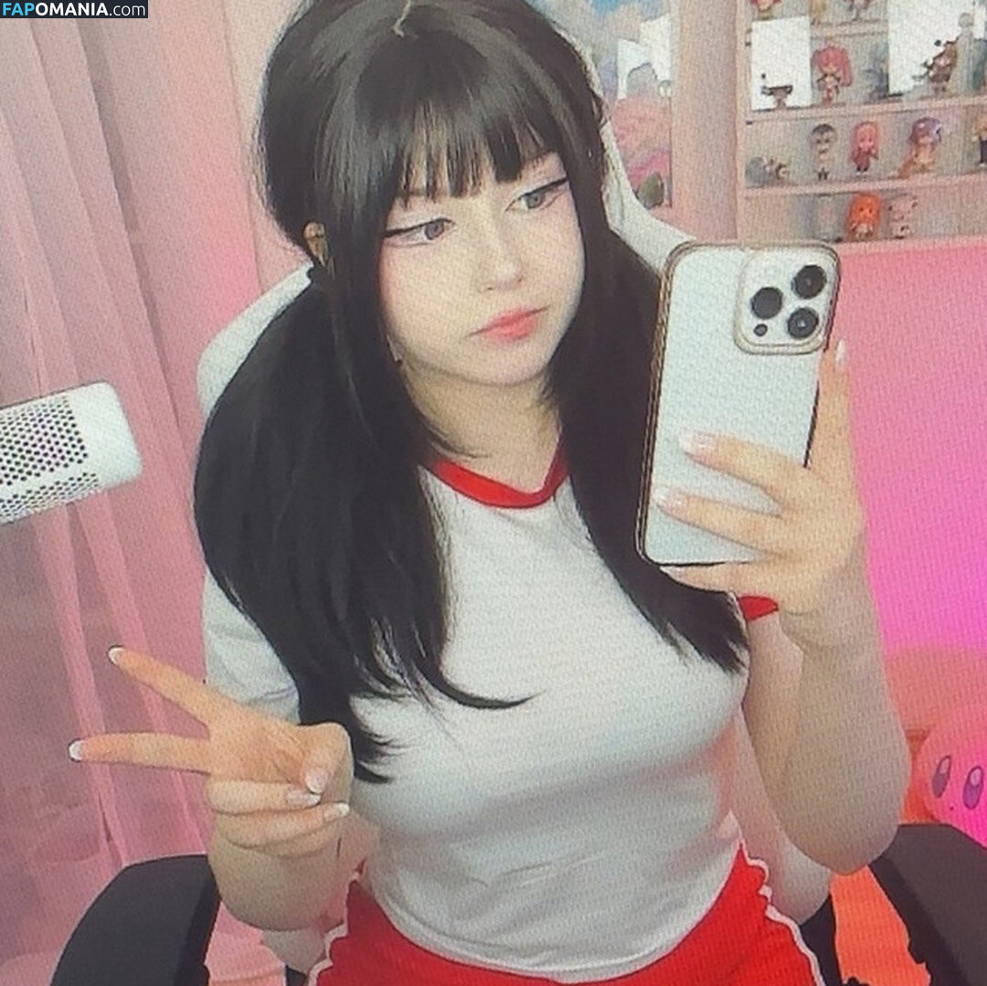 Upminaa / https: Nu OnlyFans  Photo fuitée #52