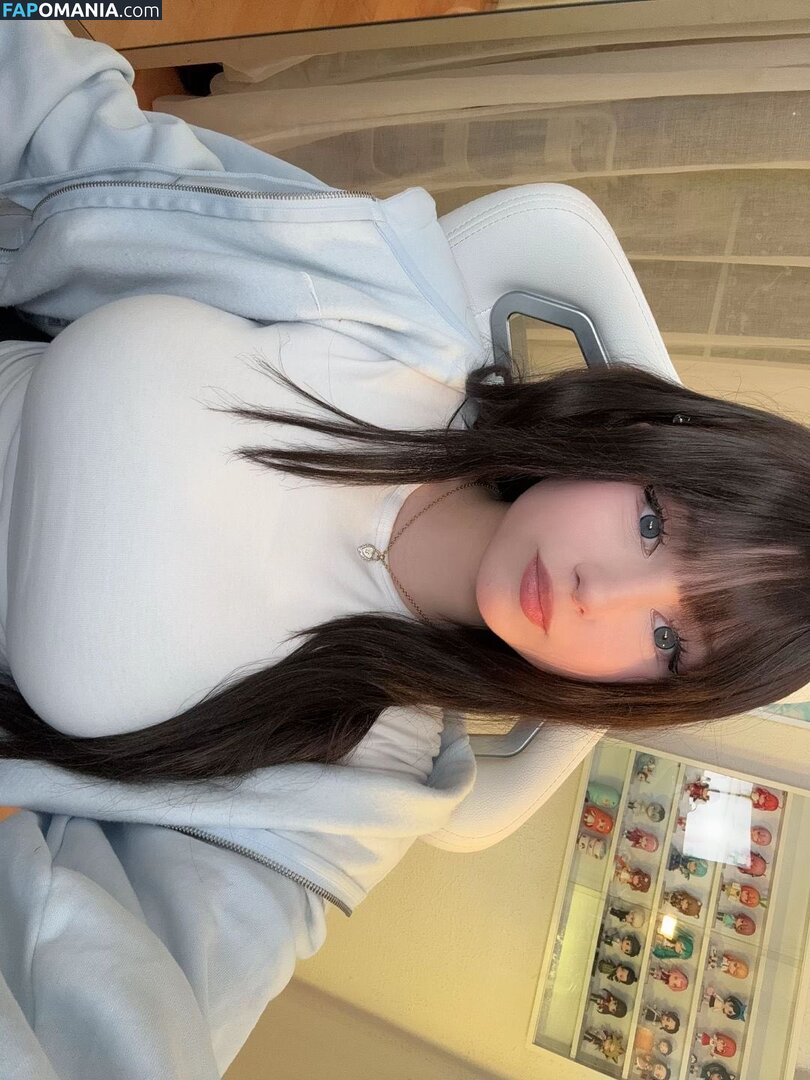 Upminaa / https: Nu OnlyFans  Photo fuitée #72
