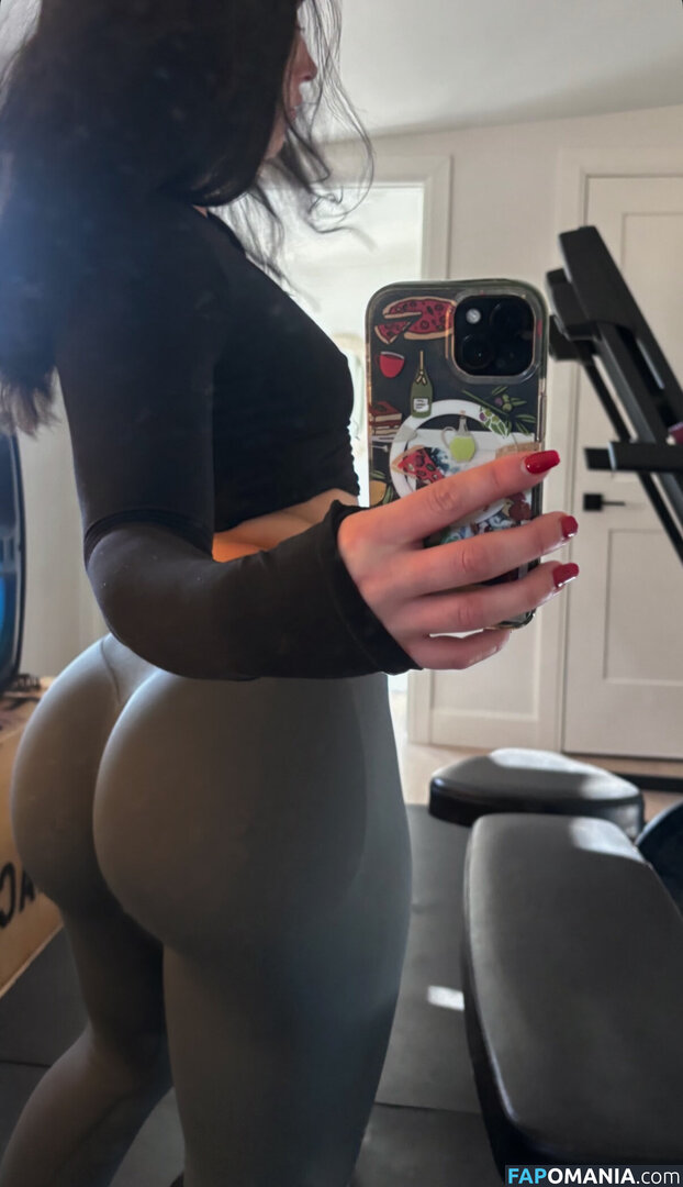 jade / urgymbae / urgymbae1.0 Nu OnlyFans  Photo fuitée #2