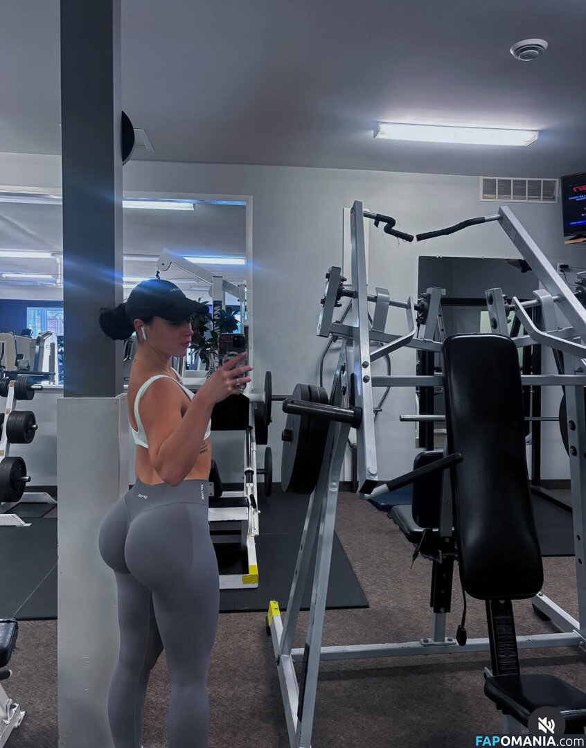 jade / urgymbae / urgymbae1.0 Nu OnlyFans  Photo fuitée #7