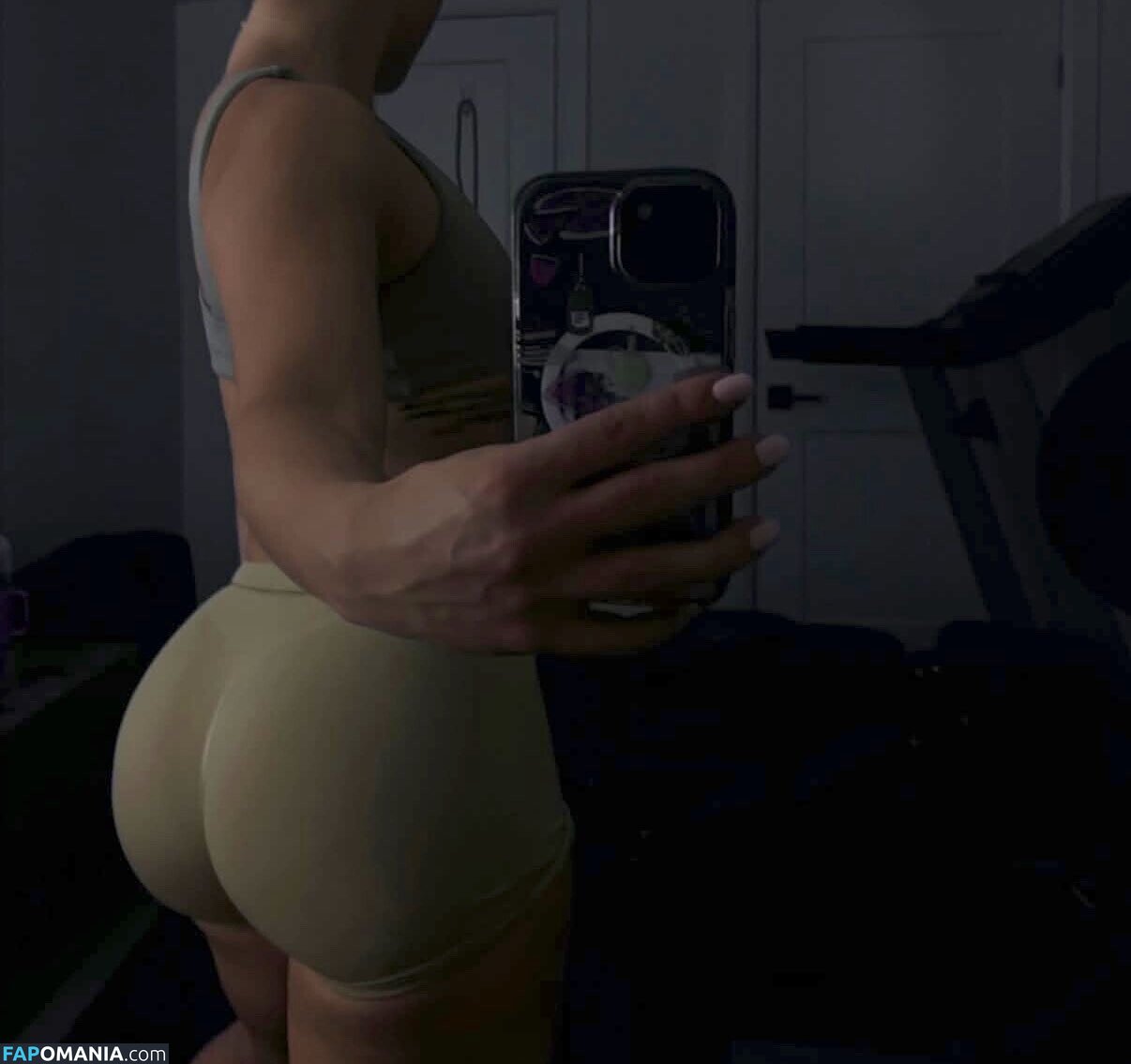 jade / urgymbae / urgymbae1.0 Nu OnlyFans  Photo fuitée #8