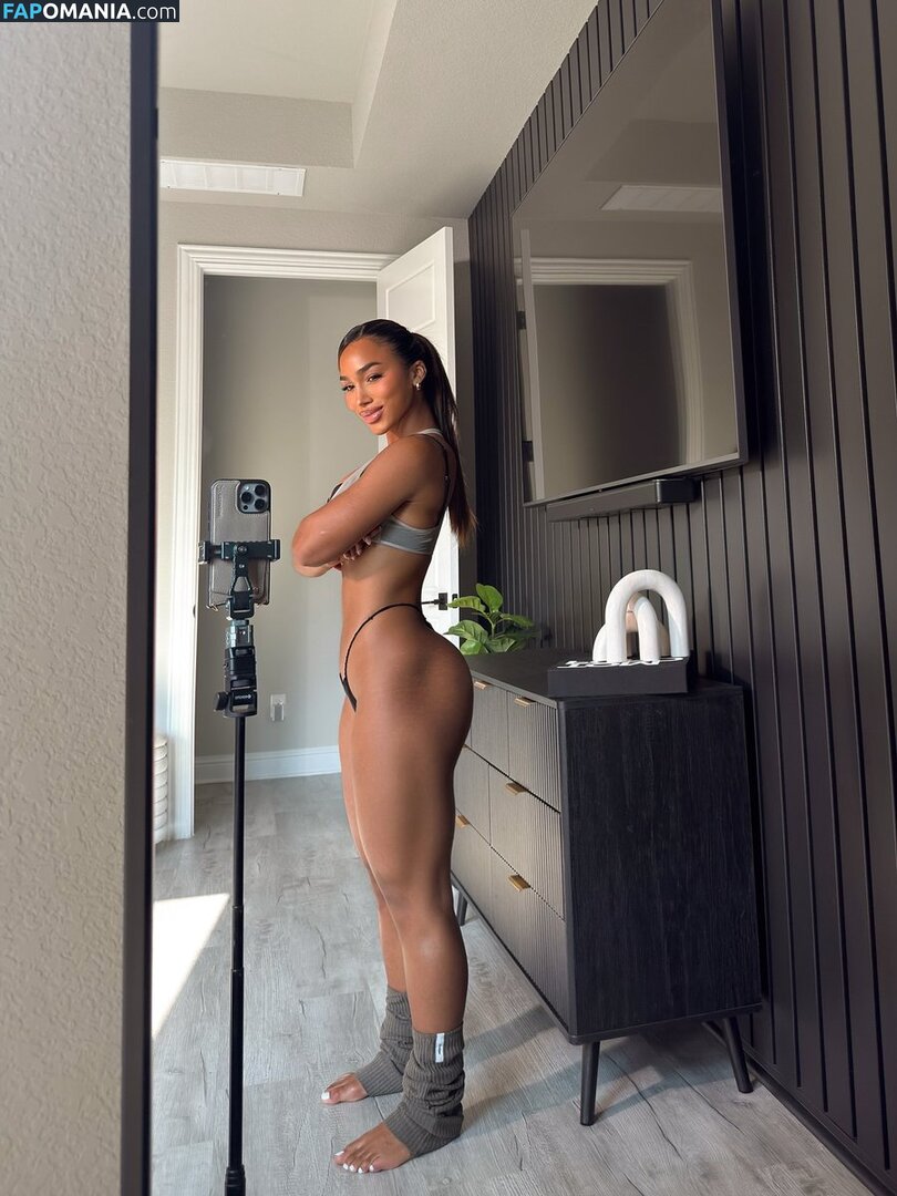 v_sanhouse Nu OnlyFans  Photo fuitée #5