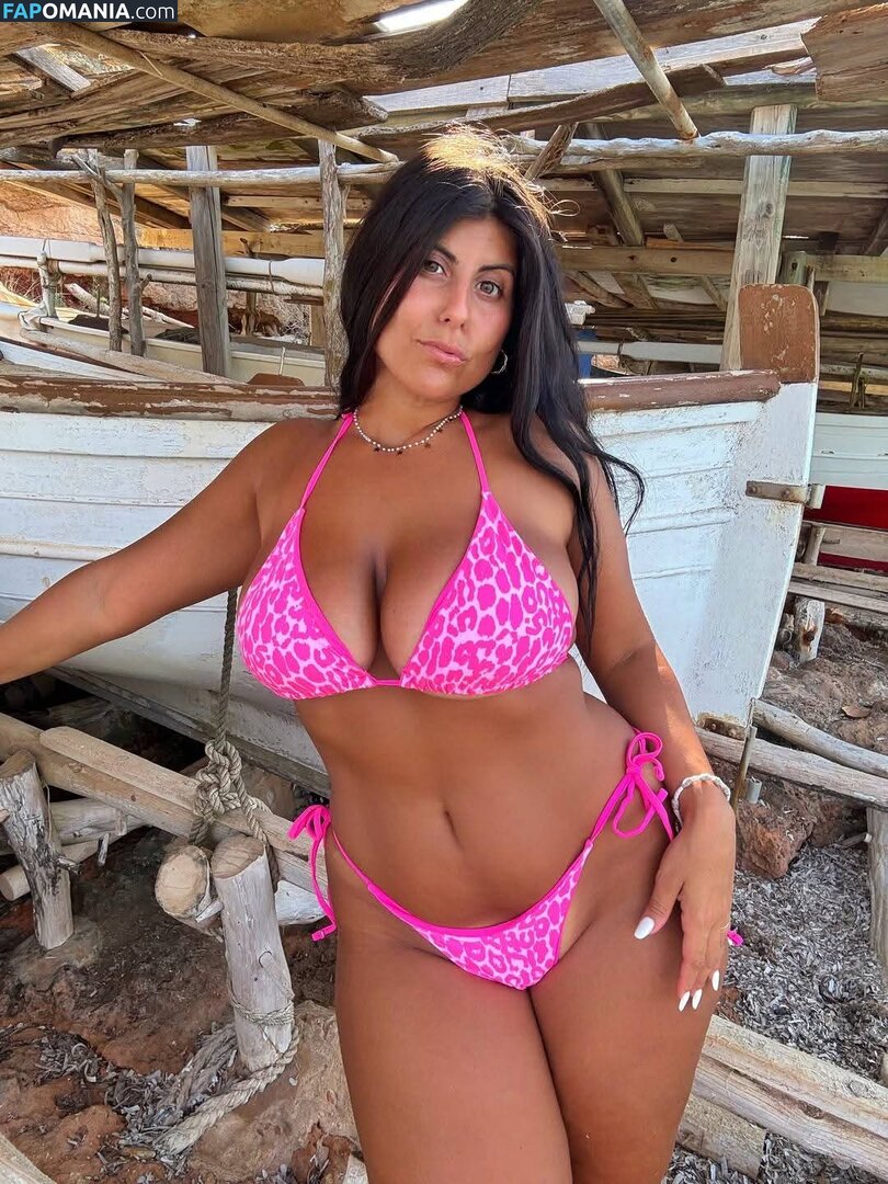 Valentina De Nucci / valentinadenucci Nu OnlyFans  Photo fuitée #1