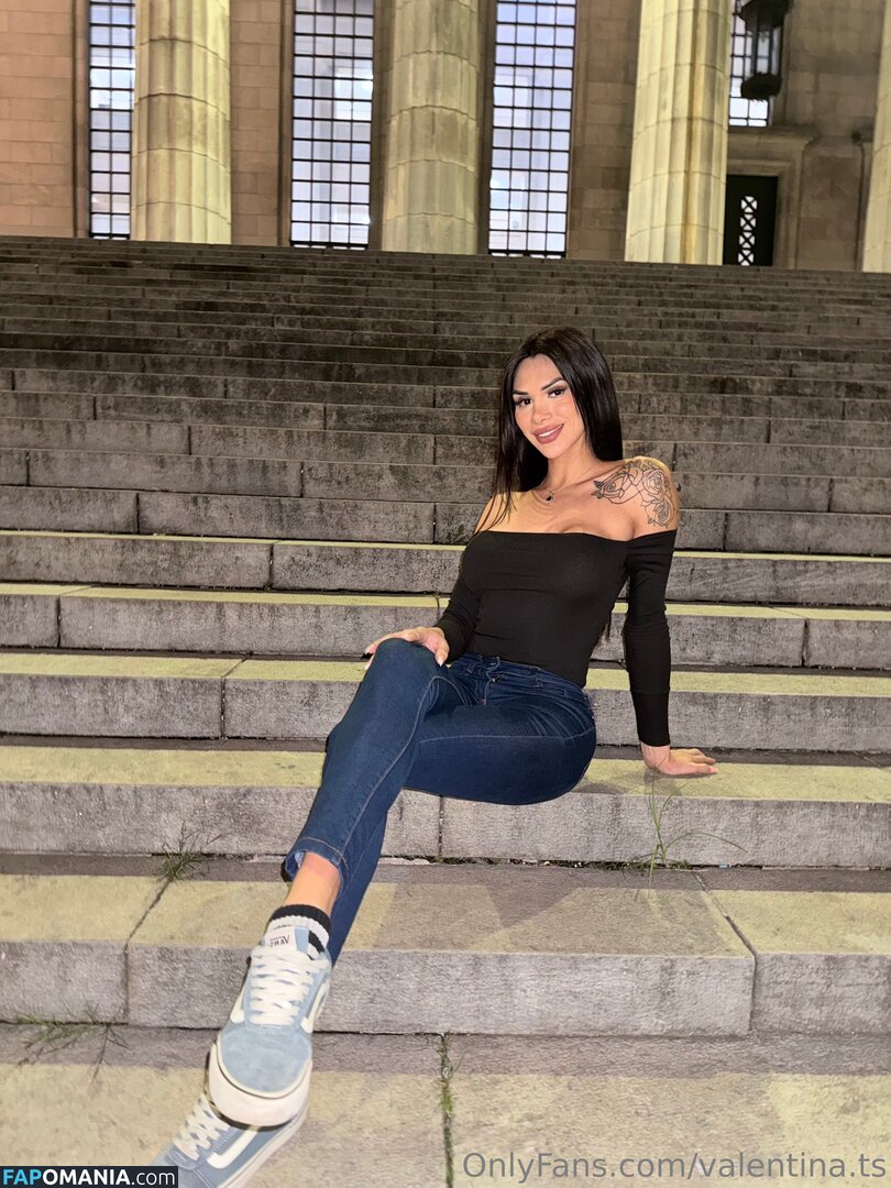 valentina.ts / valentts Nu OnlyFans  Photo fuitée #1