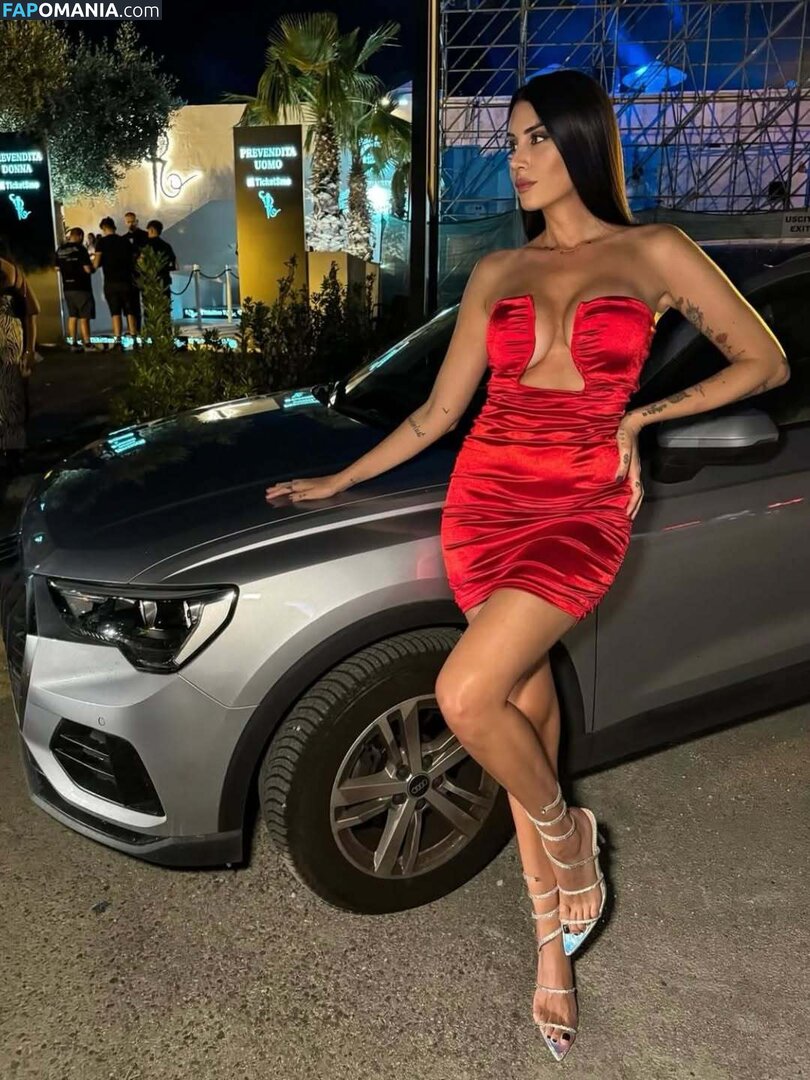 Valentina Vignali / valentinavignali Nu OnlyFans  Photo fuitée #5