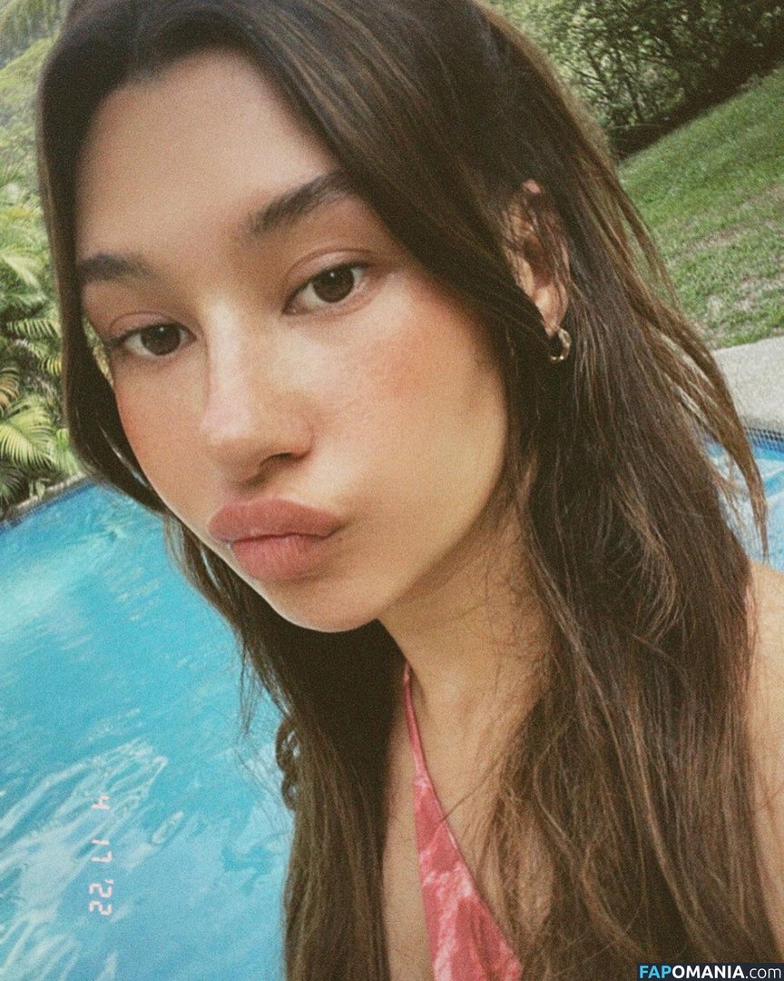 Sincerily Valerie / Valeria Vargas / sincerelyvalerie Nu OnlyFans  Photo fuitée #23