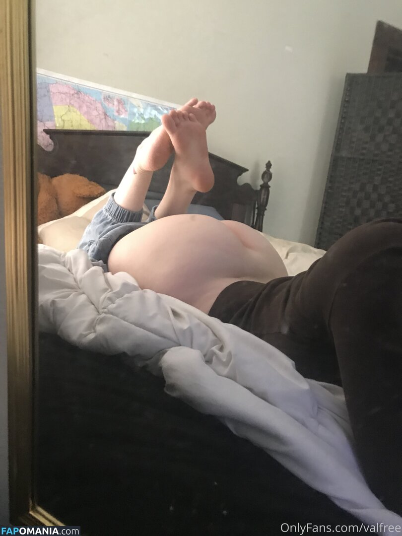 valfree Nu OnlyFans  Photo fuitée #15
