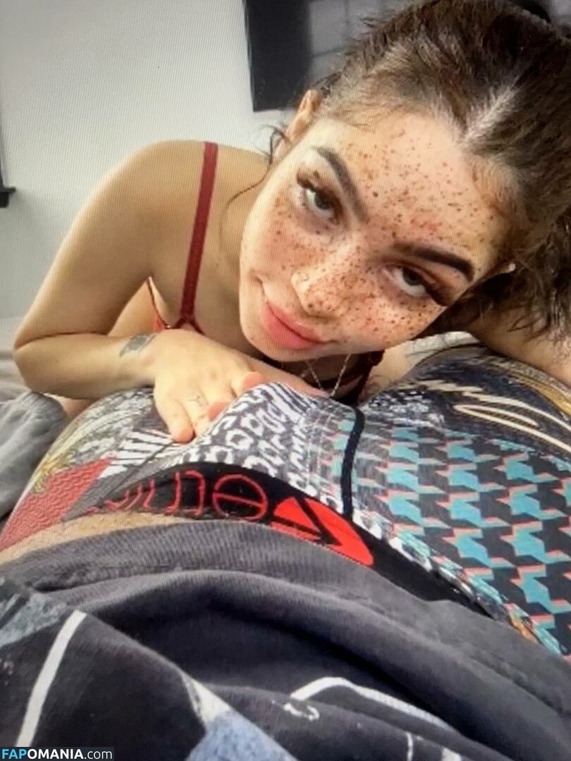 howloud / vanessaswrlddd Nu OnlyFans  Photo fuitée #4