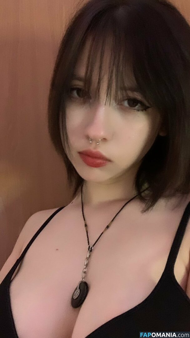 kusuoveki / kusuovk / vekikusuo / vekita / vekitk Nu OnlyFans  Photo fuitée #11