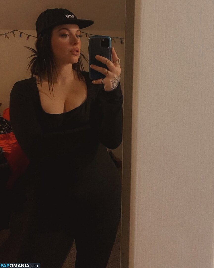 Allie Dooley / venusbaby420 Nu OnlyFans  Photo fuitée #9