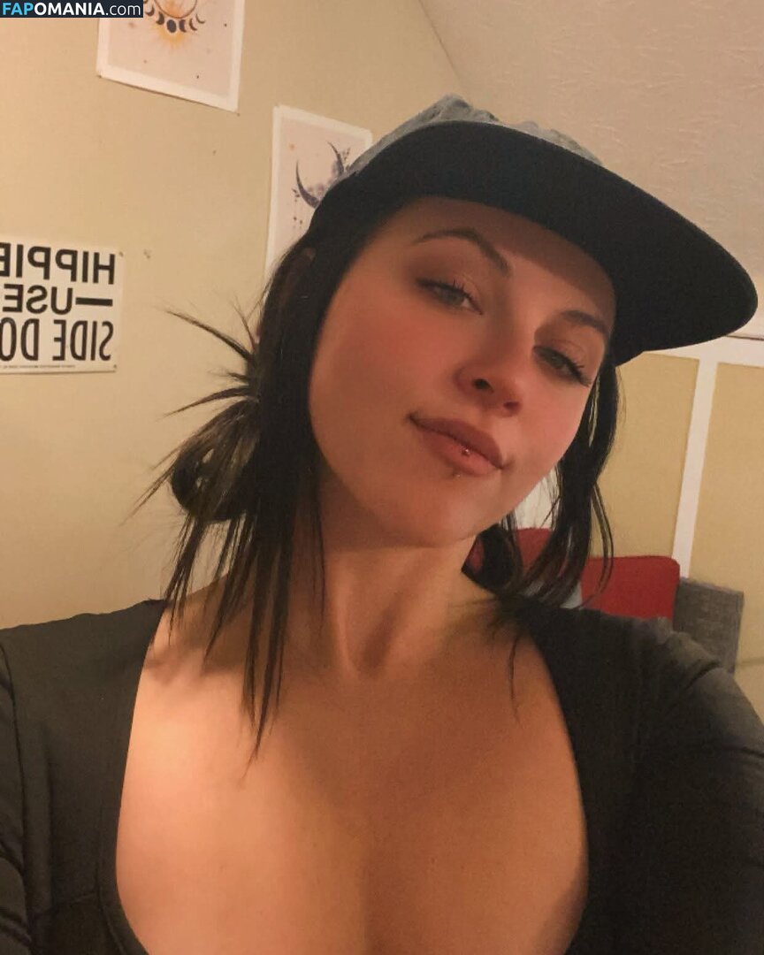 Allie Dooley / venusbaby420 Nu OnlyFans  Photo fuitée #10