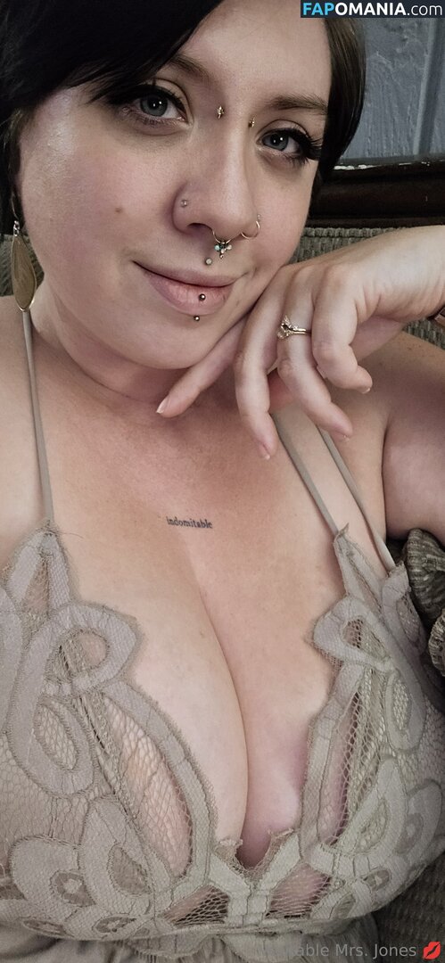 veritable_mrs_jones / veritable_mrs_jones_free Nu OnlyFans  Photo fuitée #1