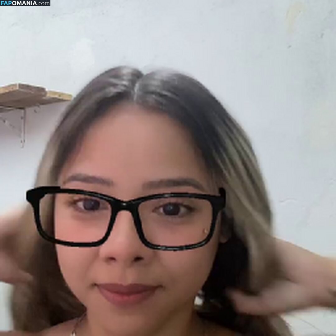 https: / maedostevan / viannaax / viannaax01 Nu OnlyFans  Photo fuitée #1