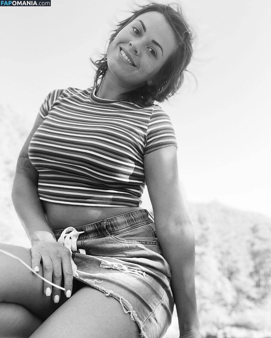 Vic Alouqua / vicalouquaoff / vicalouquaofficial / victoriafitfrance1 Nu OnlyFans  Photo fuitée #65