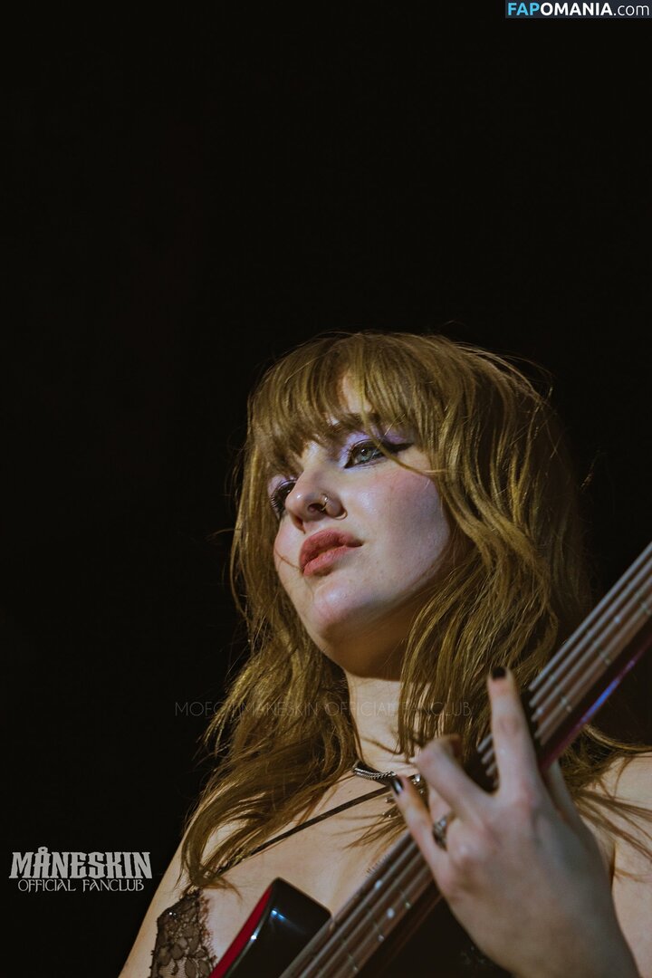 Maneskin bassist / Victoria De Angelis / vicdeangelis Nu OnlyFans  Photo fuitée #80