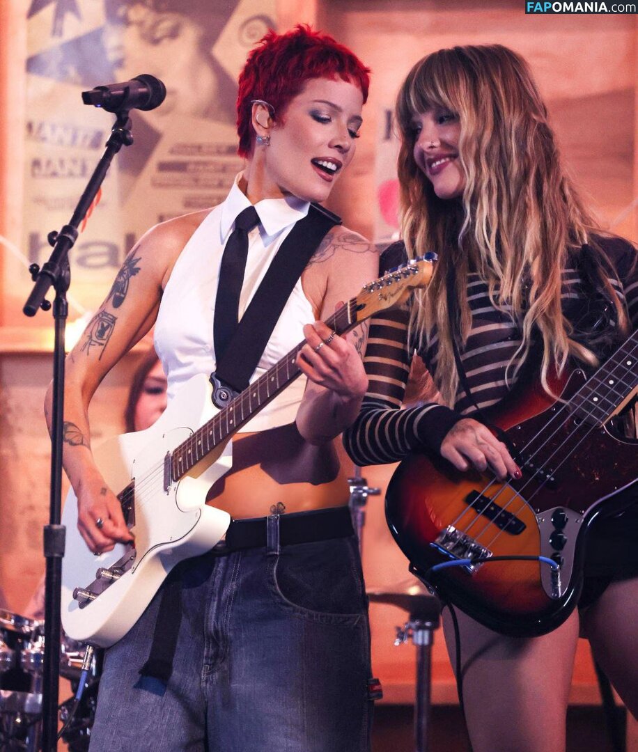 Maneskin bassist / Victoria De Angelis / vicdeangelis Nu OnlyFans  Photo fuitée #1079