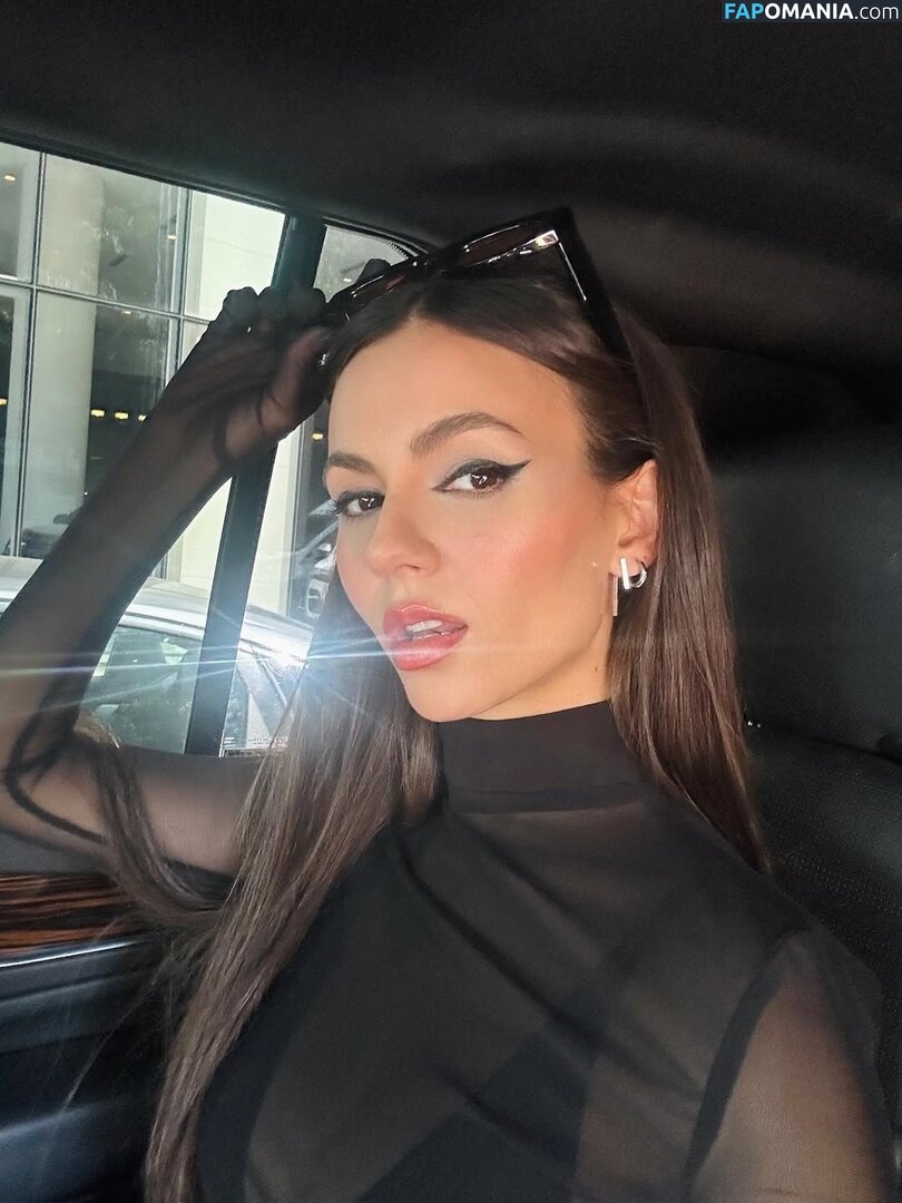 Victoria Justice / https: / victoriajustice Nu OnlyFans  Photo fuitée #9