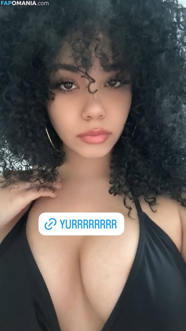 Victoria Vonne / pixieonyxx Nu OnlyFans  Photo fuitée #6
