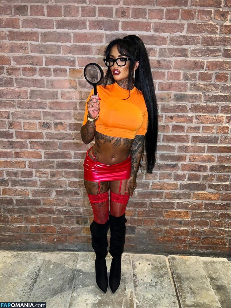 Vikki Blendell Nu OnlyFans  Photo fuitée #3