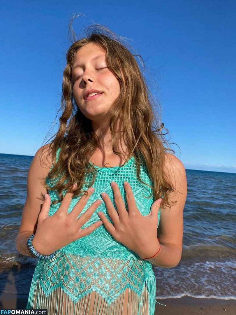 Vitaniemi / _vitaniemi01 Nu OnlyFans  Photo fuitée #201