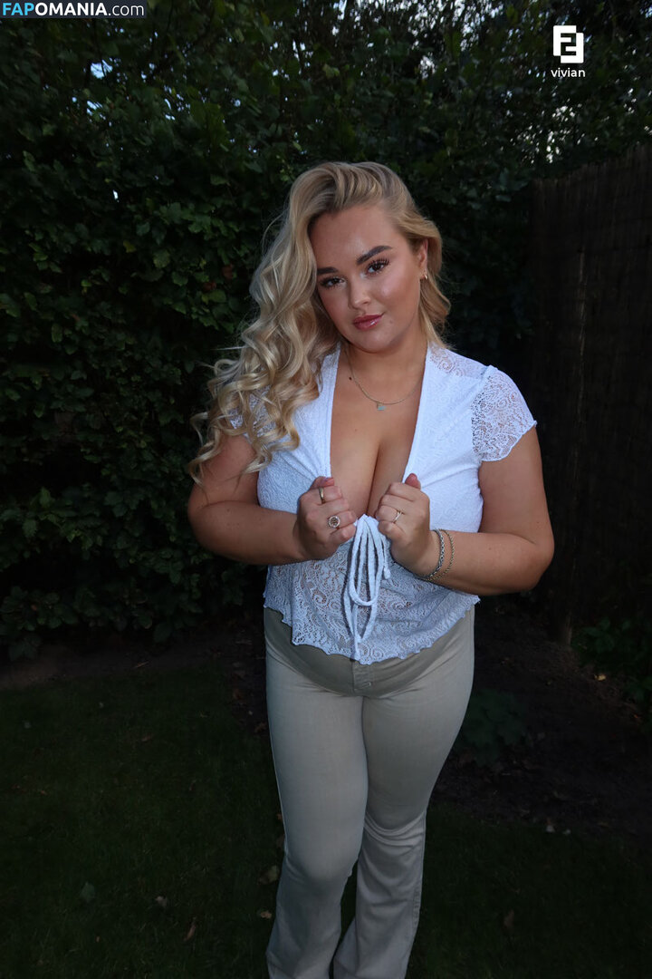 Vivian Bron / Vivianlilanebron / vivianlilianebron Nu OnlyFans  Photo fuitée #19