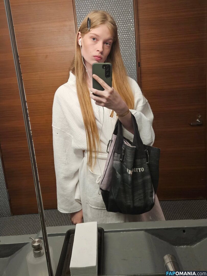Vivian Jenna Wilson / vivllainous Nu OnlyFans  Photo fuitée #3