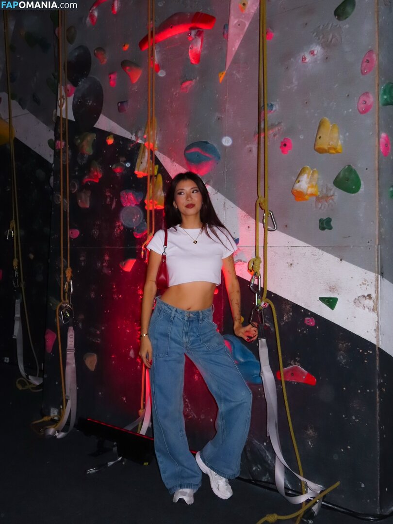 Vivian Marie Wong / https: / vivianmariewong / vivianwong_ Nu OnlyFans  Photo fuitée #1
