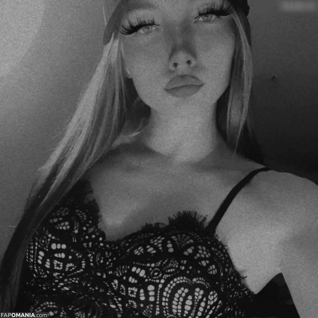 viviansch6 / Vivian Schulz Nu OnlyFans  Photo fuitée #5