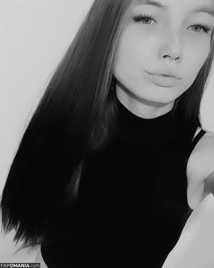viviansch6 / Vivian Schulz Nu OnlyFans  Photo fuitée #6
