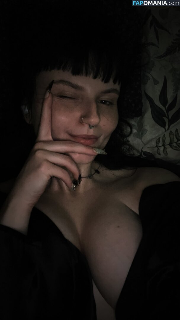 vivickivvv Nu OnlyFans  Photo fuitée #27