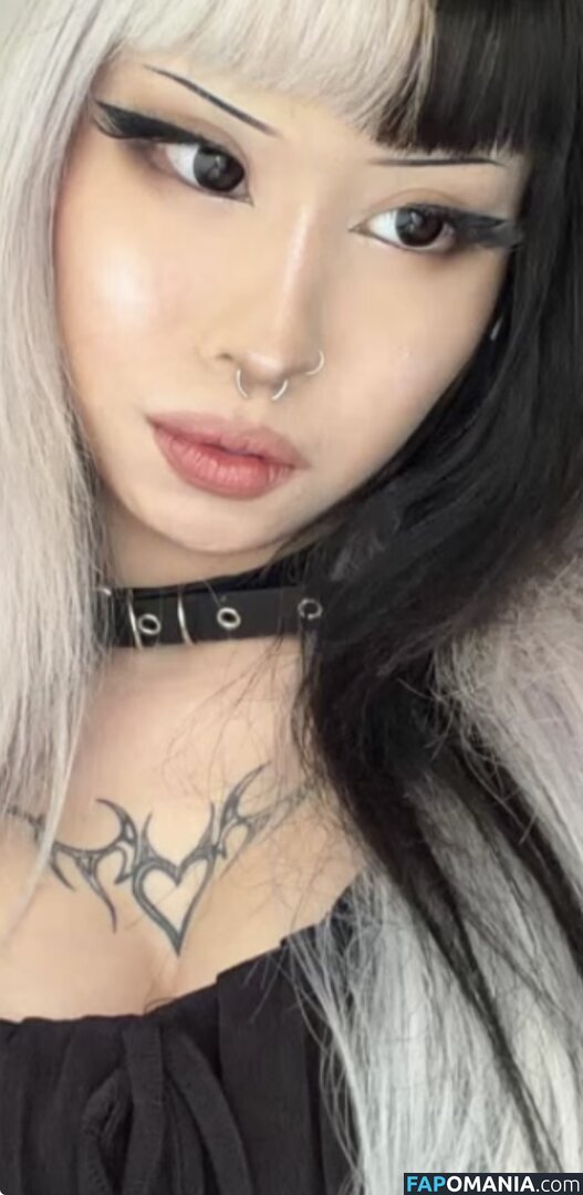 Gargoyol / Oxnard / Oxnard hairdresser / Prostitute / Vivika siron Nu OnlyFans  Photo fuitée #3