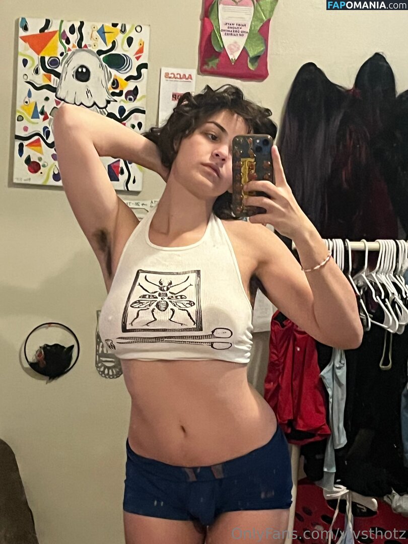 vivsterz_vtn / vivsthotz Nu OnlyFans  Photo fuitée #28