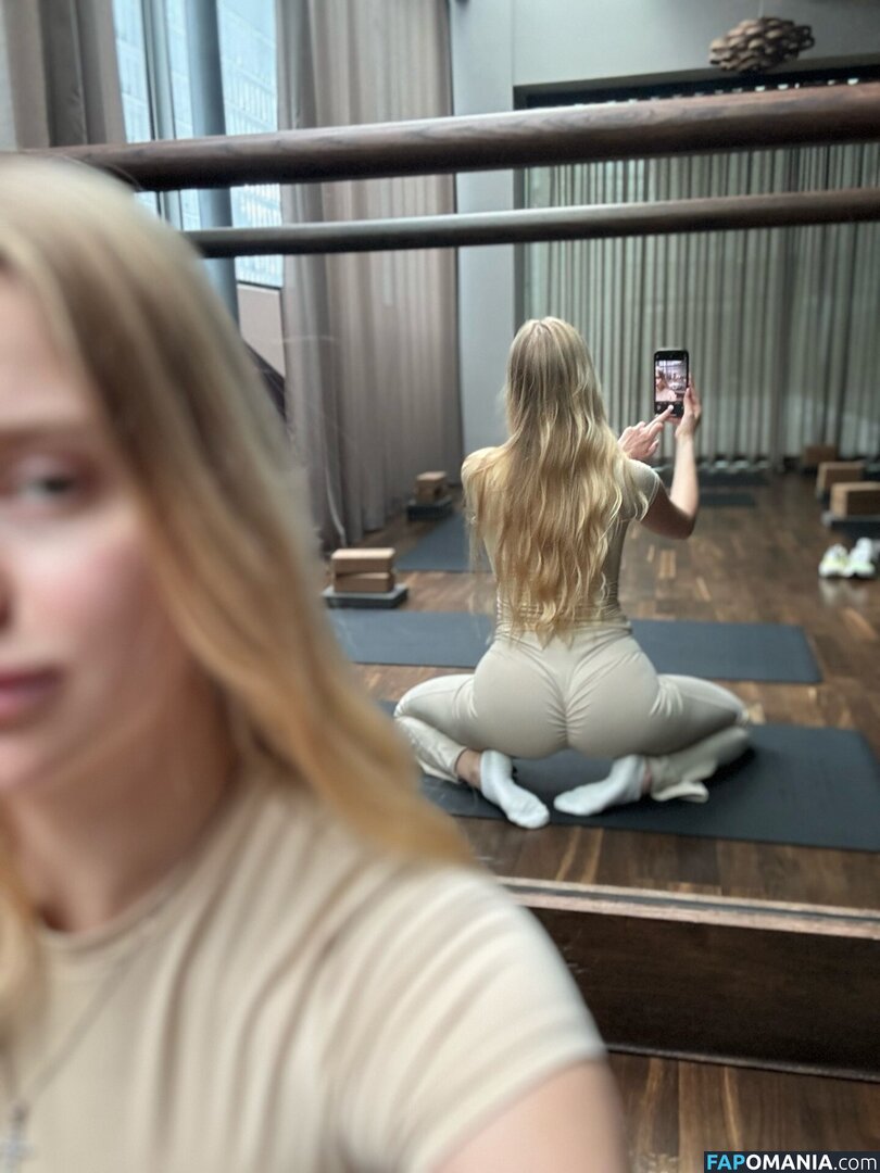 Vlada Dobryak / Vladababy / Vladaelfie Nu OnlyFans  Photo fuitée #330