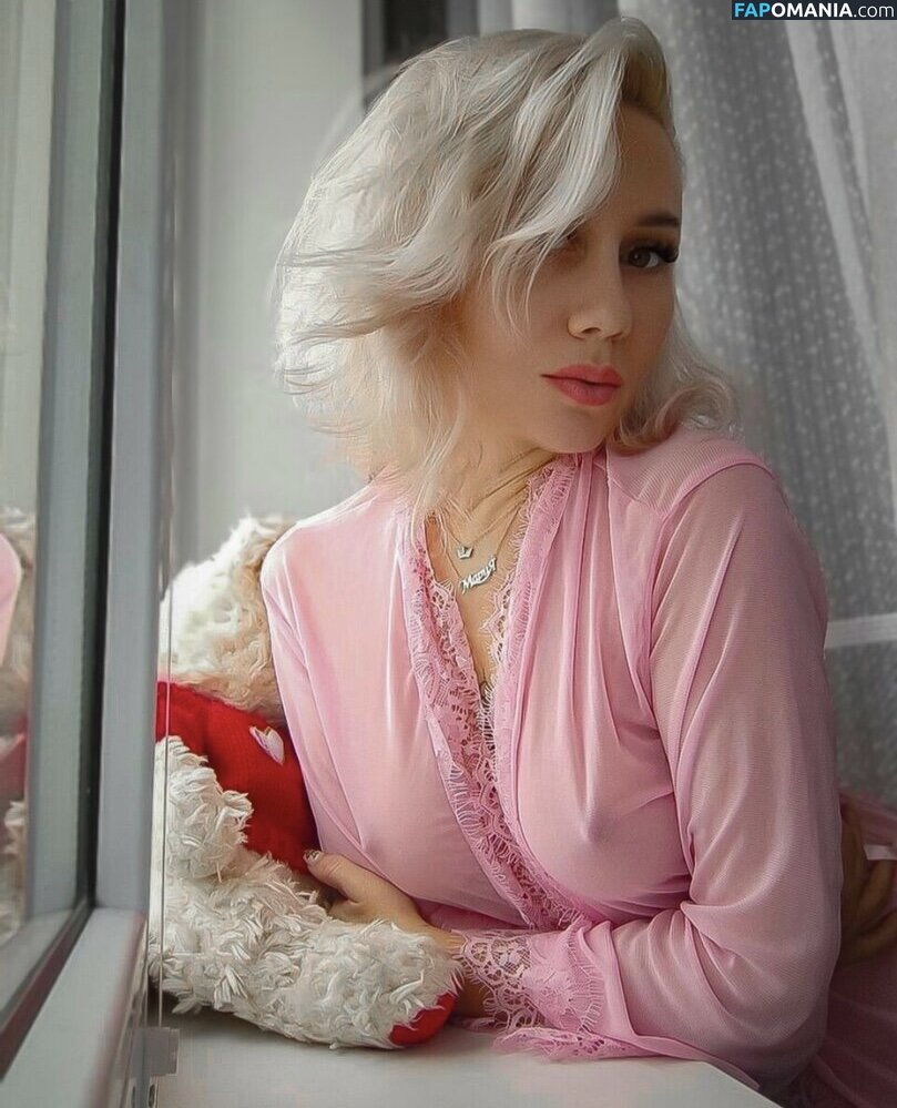 vrednashka / vrednashka_ Nu OnlyFans  Photo fuitée #58