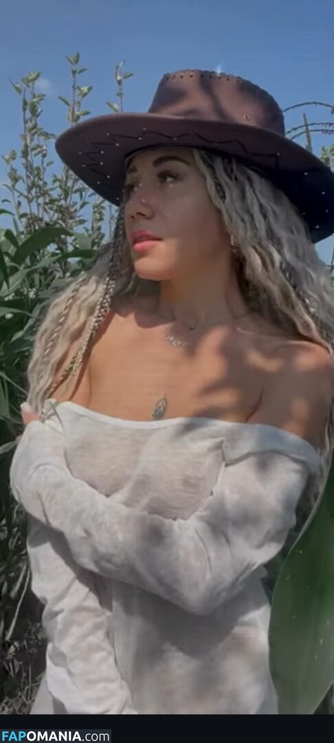 vrednashka / vrednashka_ Nu OnlyFans  Photo fuitée #85