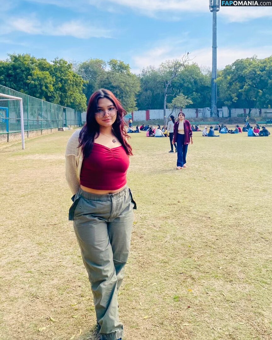 vr / vrindardddd_ Nu OnlyFans  Photo fuitée #2