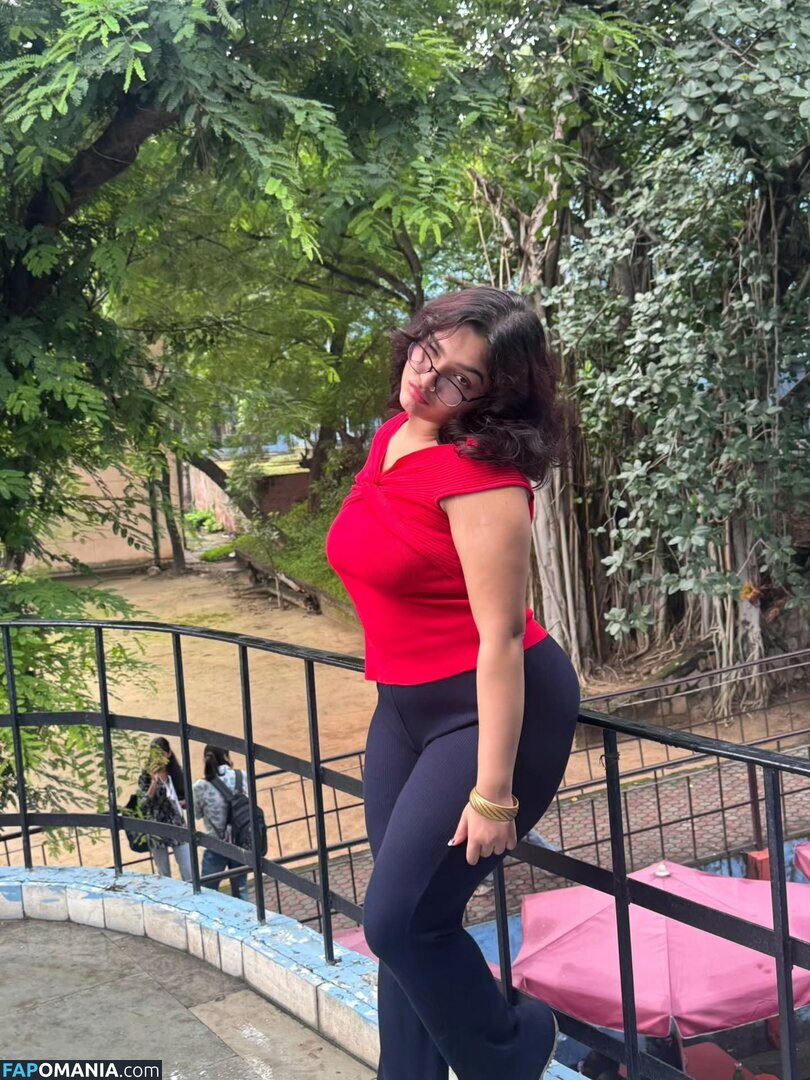 vr / vrindardddd_ Nu OnlyFans  Photo fuitée #21