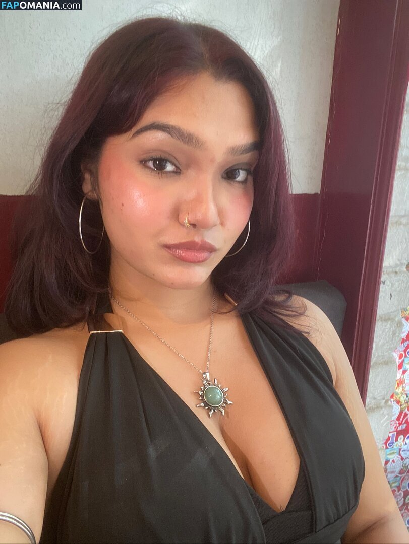 vr / vrindardddd_ Nu OnlyFans  Photo fuitée #42