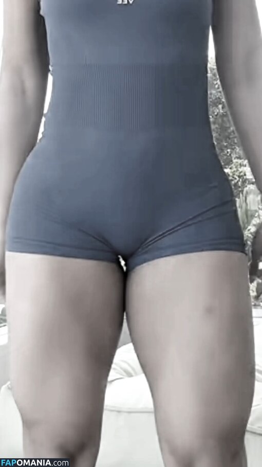 Walesca Melo / waleescamelo Nu OnlyFans  Photo fuitée #2