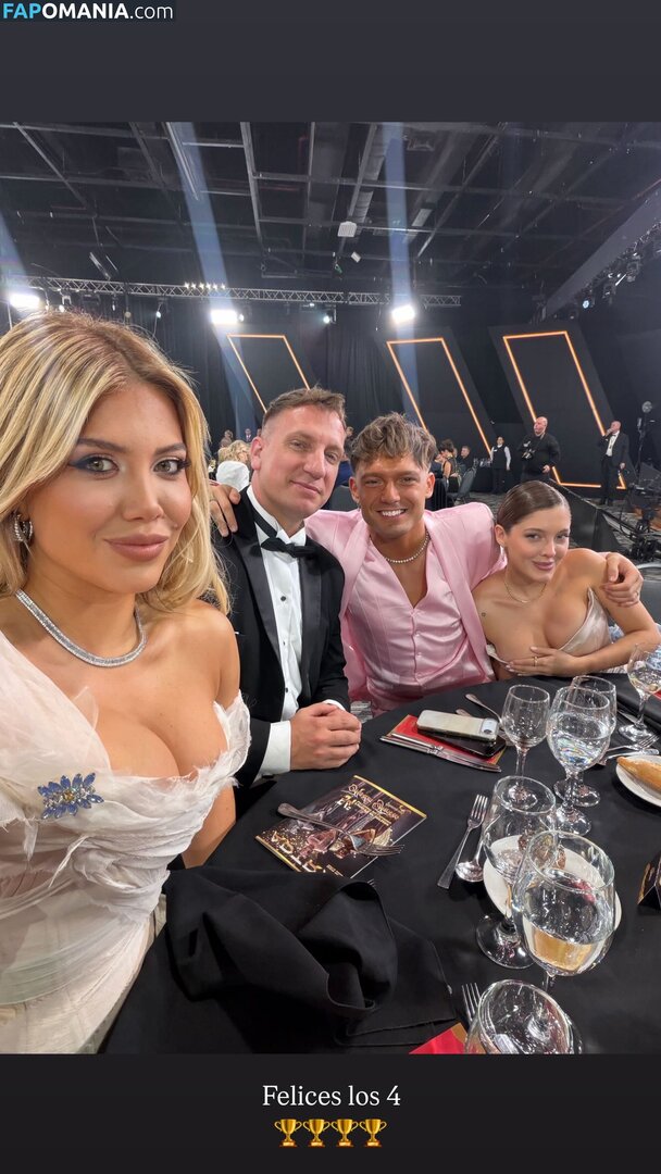 Icardi / Wanda Nara / badbitchwan / wanda_nara / wanditanara Nu OnlyFans  Photo fuitée #526