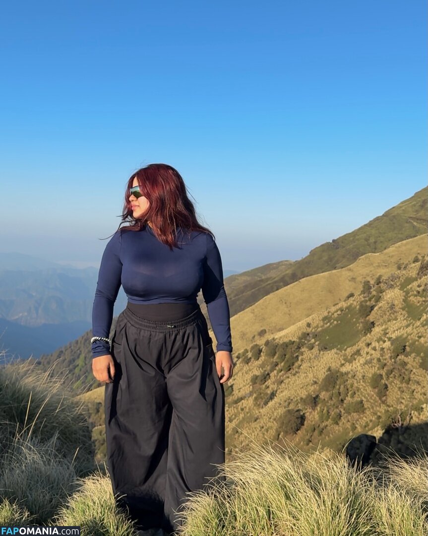 Wanderlust.rawat / ammu_rawat19 Nu OnlyFans  Photo fuitée #5