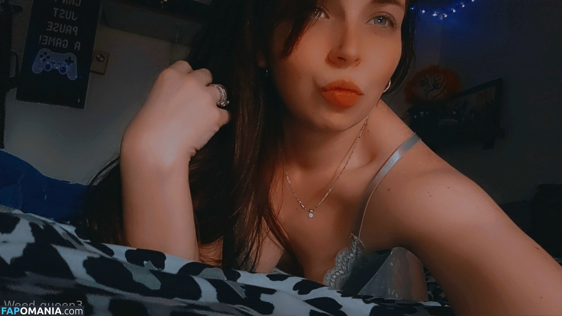 weedqueen33 / weedqueenofficialpage Nu OnlyFans  Photo fuitée #14