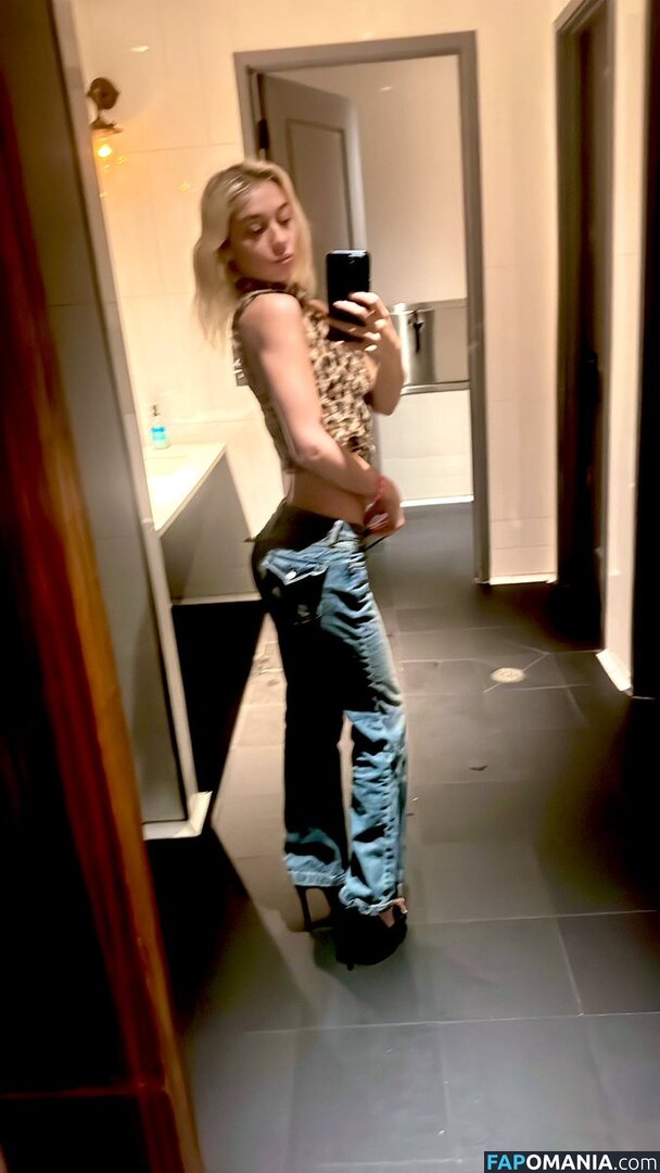 Whitemochaxoxo Nu OnlyFans  Photo fuitée #6